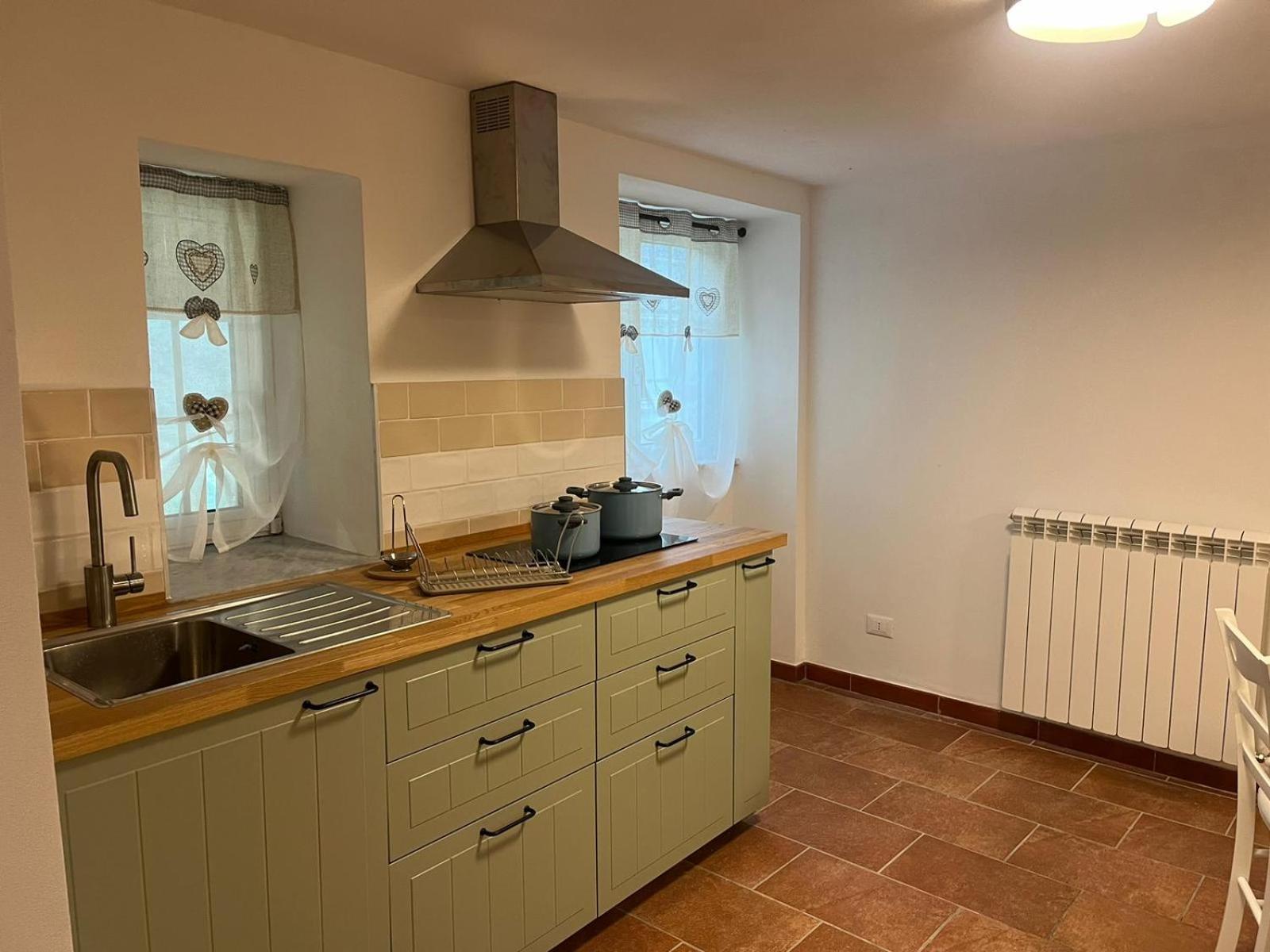 Holiday home Podere Il Glicine Wellness Charme & Relax *